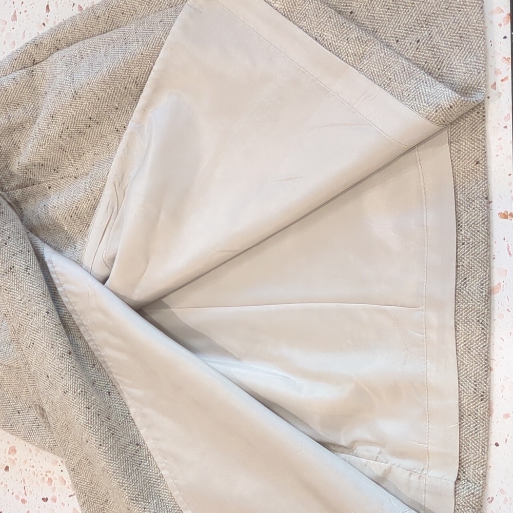 Liz Claiborne | Wrap Natural Tan/Specks Herringbone Fringed Waterfall Skirt | 8 - Picture 11 of 12